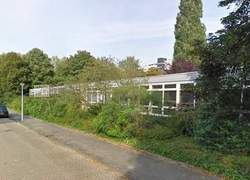 School doet aangifte tegen asielzoekers Vluchtgroep (foto: Google Streetview)
