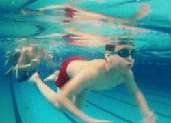 Normal_schoolzwemmen_zwemmen
