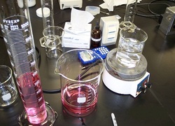 Normal_biotech_lab