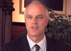 Ron Bormans, Voorzitter CvB, Basisbeurs