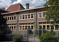 Onderhoud school, Schoolgebouw, aanpassingen school