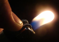 Brandstichting, Aansteker, Pyromanen Brandstichting, Aansteker, Pyromanen