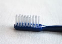 Tandenpoetsen, mondzorgkunde, mondhygiëne Tandenpoetsen, mondzorgkunde, mondhygiëne
