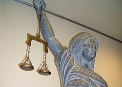 Normal_justitia