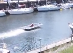 Solar Boat Parade in grachten Amsterdam