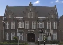 Expositie van leerlingen in Cuypershuis