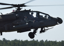 Helikopter voor ROC Tilburg Helikopter voor ROC Tilburg