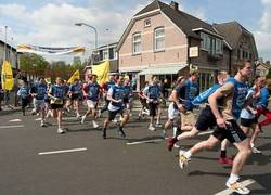 Batavierenrace in 2004 van Nijmegen naar Enschede