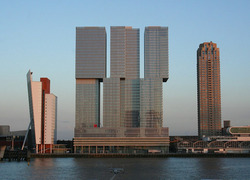 De Rotterdam (midden)