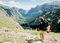 Normal_backpacking_in_grand_teton_np-nps