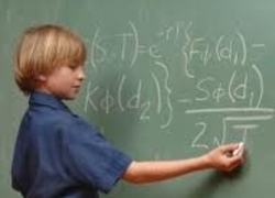 Normal_kind_school_bord_klas_onderwijs_rekenen_wiskunde