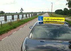 Normal_lesauto_rijles_auto_rijbewijs