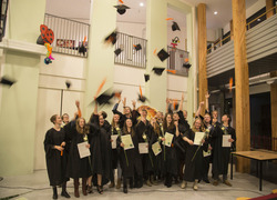 Leerlingen CS Vincent van Gogh halen IB en Gp diploma tweetalig onderwijs Leerlingen CS Vincent van Gogh halen IB en Gp diploma tweetalig onderwijs