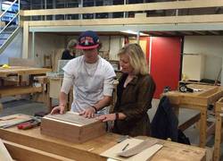 Minister Jet Bussemaker bezoekt HMC mbo vakschool in Amsterdam Minister Jet Bussemaker bezoekt HMC mbo vakschool in Amsterdam