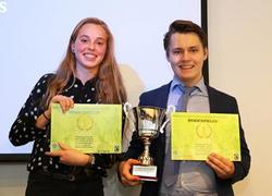 De winnaars van het Max Havelaar Toesprakentoernooi 2015 De winnaars van het Max Havelaar Toesprakentoernooi 2015
