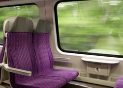 Normal_trein_treinstoelen