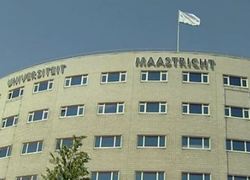 Normal_universiteit_maastricht__3