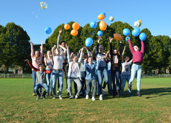 Normal_leerlingen_carolus_clusius_zijn_blij_met_hun_etwinningprijs