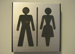 Normal_800px-gender_neutral_toilet_sign_gu