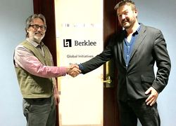 Arjen Davidse Conservatorium Haarlem en Matthew Nicholl, vice president Global Affairs, Berklee Arjen Davidse Conservatorium Haarlem en Matthew Nicholl, vice president Global Affairs, Berklee