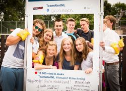 Groningen gebruikt introductieweek om studenten veilig te leren fietsen Groningen gebruikt introductieweek om studenten veilig te leren fietsen