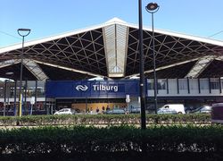 Centraal station Tilburg, foto: Kevin van Dun, Wikimedia Commons (CC BY-SA 3.0)