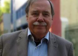 Jan van Dijk (80), icoon van doofblindenonderwijs Jan van Dijk (80), icoon van doofblindenonderwijs