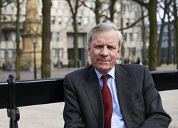 Jaap de Hoop Scheffer ambassadeur van University College Fryslân, foto: Rijksuniversiteit Groningen