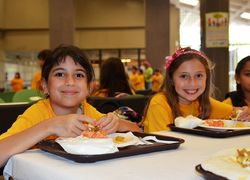 Normal_lunch__kinderen__eten__overblijven__school__opvang