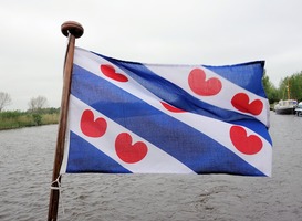 Normal_friese_vlag__varen__water