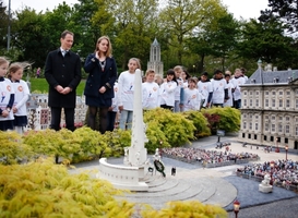 Normal_nationale_kinderherdenking__madurodam