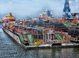 Erasmus Universiteit en Havenbedrijf Rotterdam starten programma voor toekomstig havenleiders