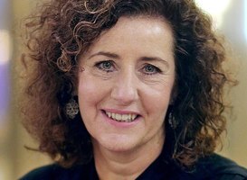 Minister van Engelshoven bezoekt TU Eindhoven en Elisabeth Twee Steden Ziekenhuis Minister van Engelshoven bezoekt TU Eindhoven en Elisabeth Twee Steden Ziekenhuis