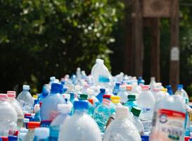 Normal_assorted-plastic-bottles-802221