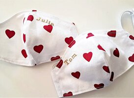 WHO raadt mondmaskers aan voor kinderen vanaf twaalf jaar oud WHO raadt mondmaskers aan voor kinderen vanaf twaalf jaar oud