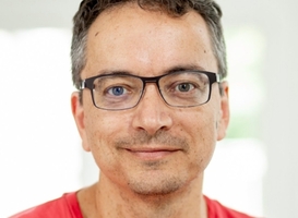 Roland Klemke hoogleraar technologie-ondersteund leren en innoveren Roland Klemke hoogleraar technologie-ondersteund leren en innoveren