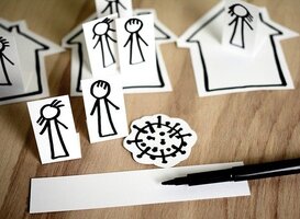 Kinderen onder de twaalf met klachten voortaan ook getest op corona Kinderen onder de twaalf met klachten voortaan ook getest op corona