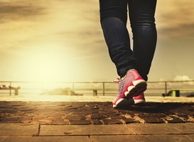 Op afstand gymmen? 5 tips voor online bewegingsonderwijs