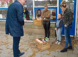 Kinderen van Drentse kinderopvanglocaties maken lunch met streekproducten