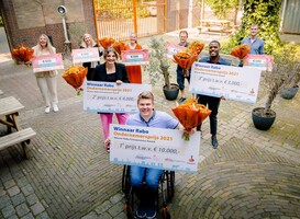 Hanzestudent Dennie Jager wint Rabo Ondernemersprijs  2021