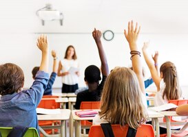 Website probeert lerarentekort op te lossen Website probeert lerarentekort op te lossen