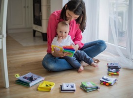 Basis voor lezen en schrijven begint al in de kinderopvang Basis voor lezen en schrijven begint al in de kinderopvang