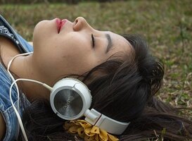 Promovenda Sonja Aalbers laat zien dat muziektherapie helpt tegen depressie