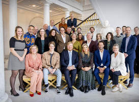 Uitblinkers lunchen met Koning Willem-Alexander en Koningin Máxima Uitblinkers lunchen met Koning Willem-Alexander en Koningin Máxima