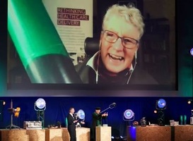 Erasmus Universiteit viert 108ste dies natalis met als thema technologie Erasmus Universiteit viert 108ste dies natalis met als thema technologie