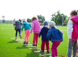 Lekker buitenspelen met de Beweegbus in Amstelveen