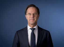 Premier Mark Rutte bracht stem uit in zijn oude basisschool 
