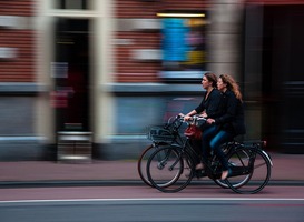 Tijdens het fietsen zijn driekwart van de hersencellen erbij betrokken Tijdens het fietsen zijn driekwart van de hersencellen erbij betrokken