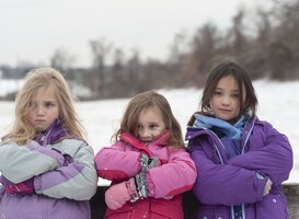 Winterjassen inzameling Rijswijk weer van start op het Rijswijks Lyceum Winterjassen inzameling Rijswijk weer van start op het Rijswijks Lyceum
