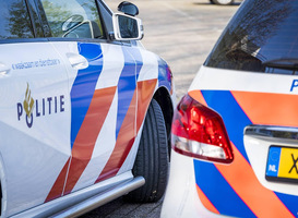 Politie aanwezig bij middelbare school in Bilthoven na dreigmail 